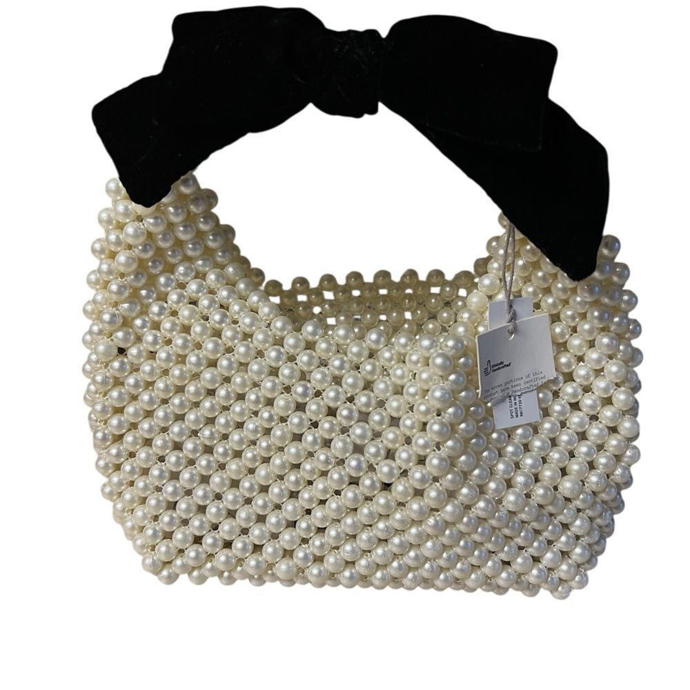 Faux pearl beaded hand bag NEW
